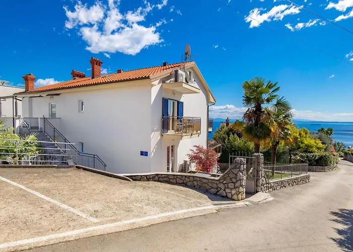 Chiara Opatija, Victoria With Terrace, Panoramic Sea View Apartamento *