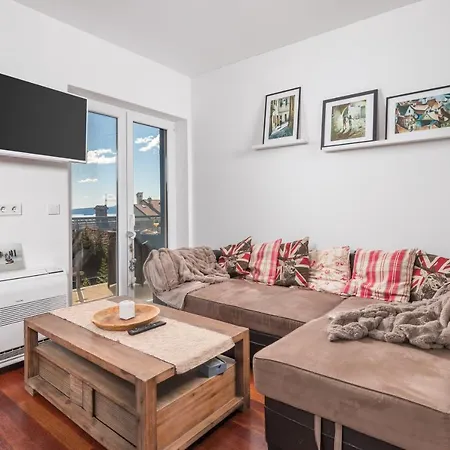 Appartamento Chiara Opatija, Victoria With Terrace, Panoramic Sea View Ičići