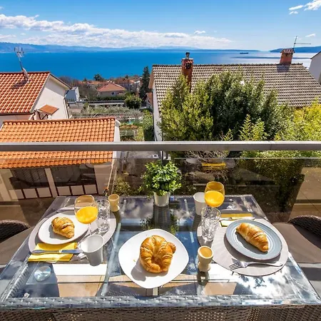 Apartamento Chiara Opatija, Victoria With Terrace, Panoramic Sea View *